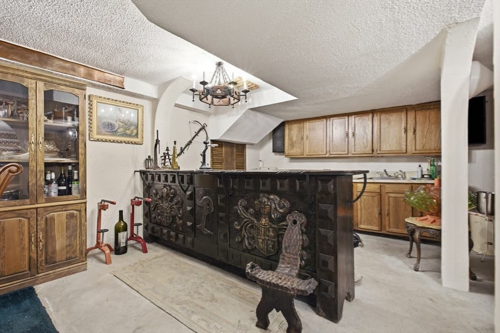 Single Family Residence at 2 Russell Road, Lynnfield MA 01940, Lynnfield, photo 28 of 42