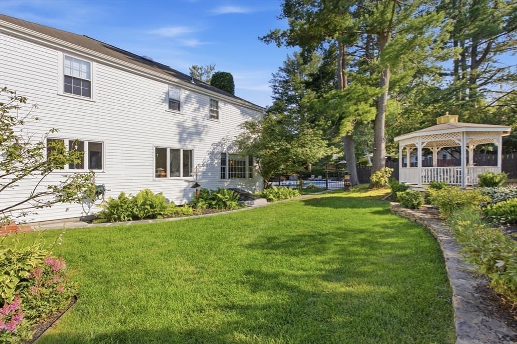 Single Family Residence at 2 Russell Road, Lynnfield MA 01940, Lynnfield, photo 30 of 42