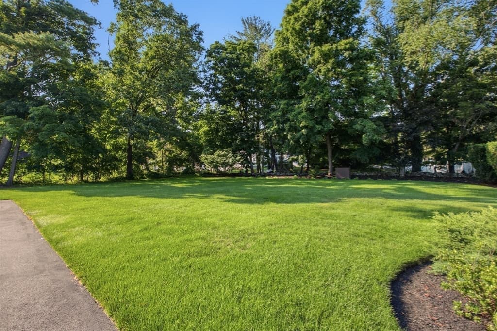 Single Family Residence at 2 Russell Road, Lynnfield MA 01940, Lynnfield, photo 35 of 42