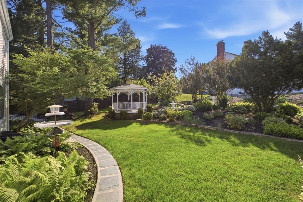 Single Family Residence at 2 Russell Road, Lynnfield MA 01940, Lynnfield, photo 29 of 42