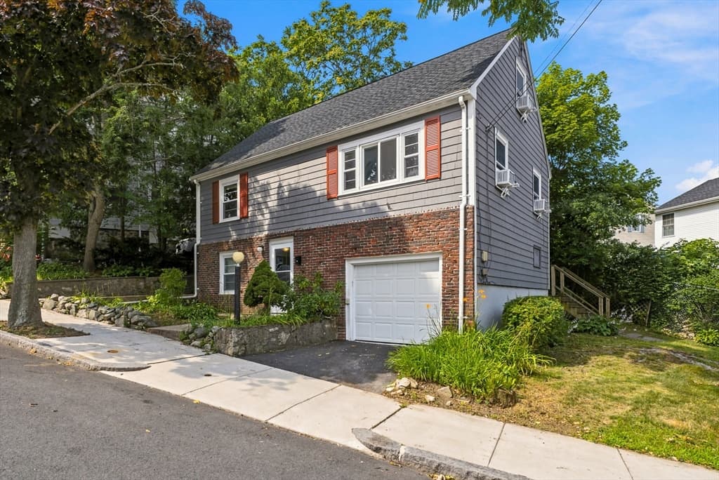28 Preston St, Malden MA 02148 photo 23