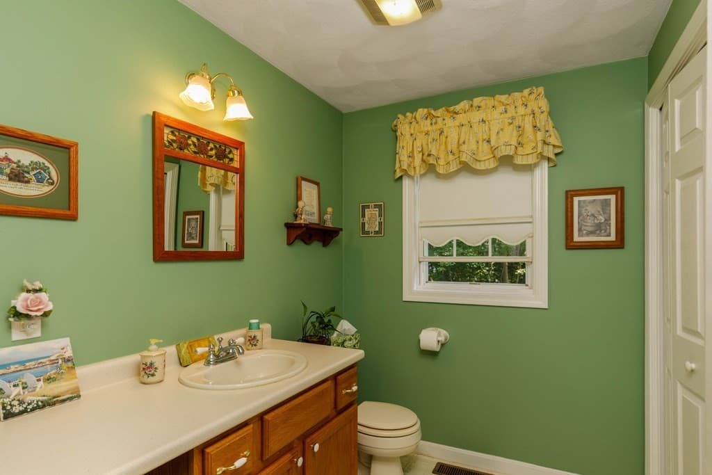 26 Cushing Lane, Lunenburg MA 01462 photo 13
