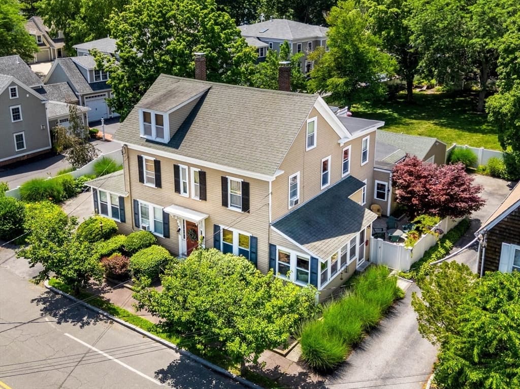 168 State St # 168, Newburyport MA 01950