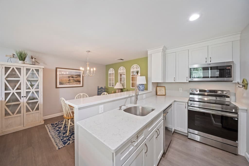 100 Parks St # 18, Duxbury MA 02332 photo 15