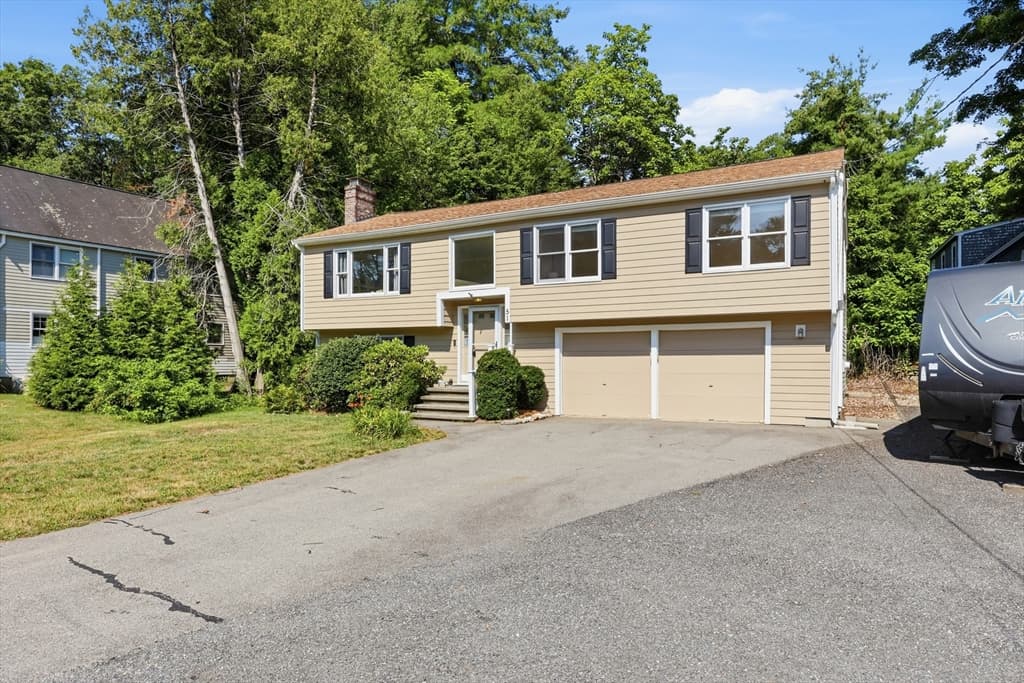 51 Hosmer St, Acton MA 01720