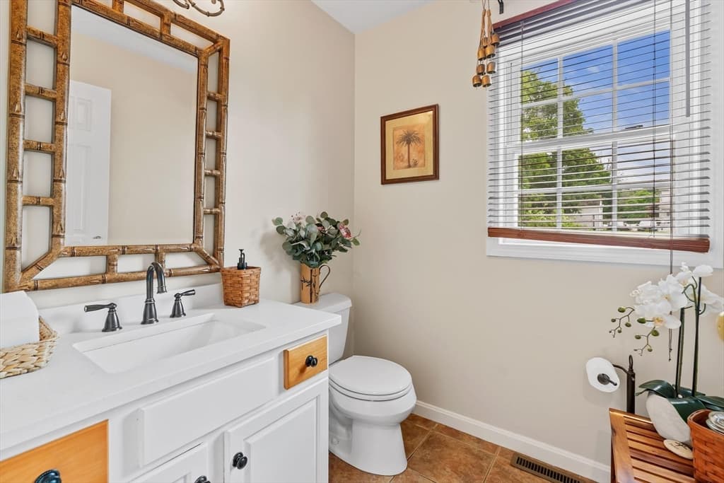 2 Ture Ln, Holbrook MA 02343 photo 13