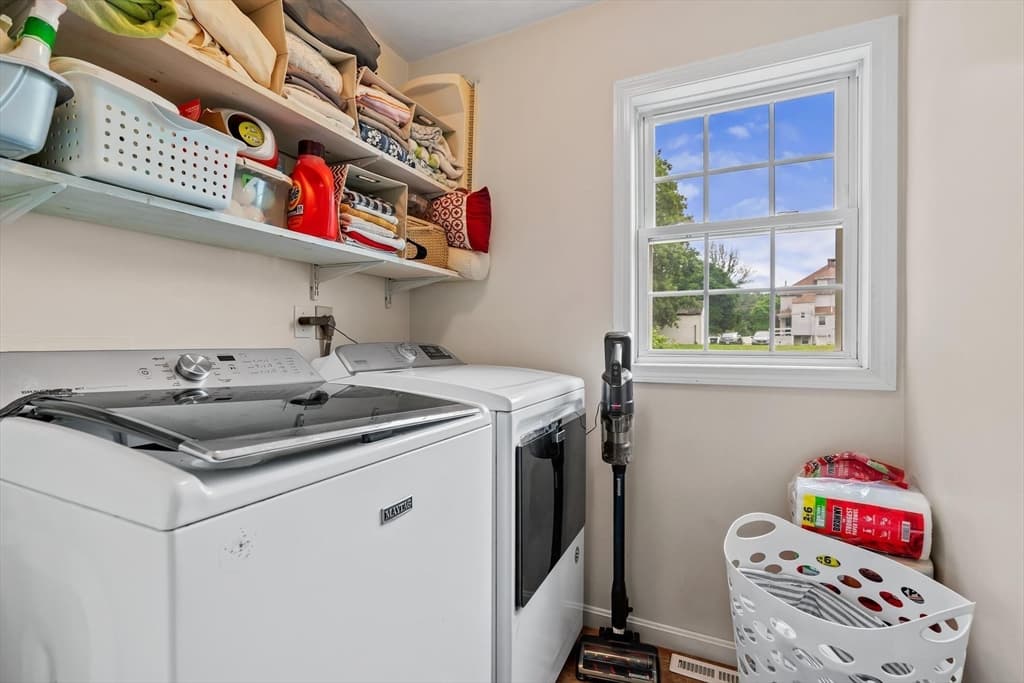 2 Ture Ln, Holbrook MA 02343 photo 16