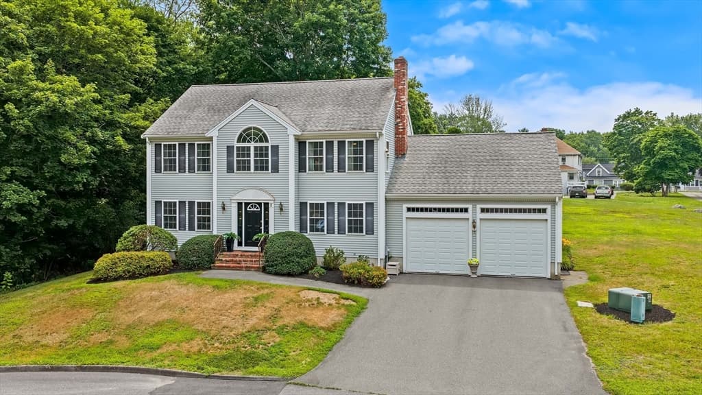 2 Ture Ln, Holbrook MA 02343