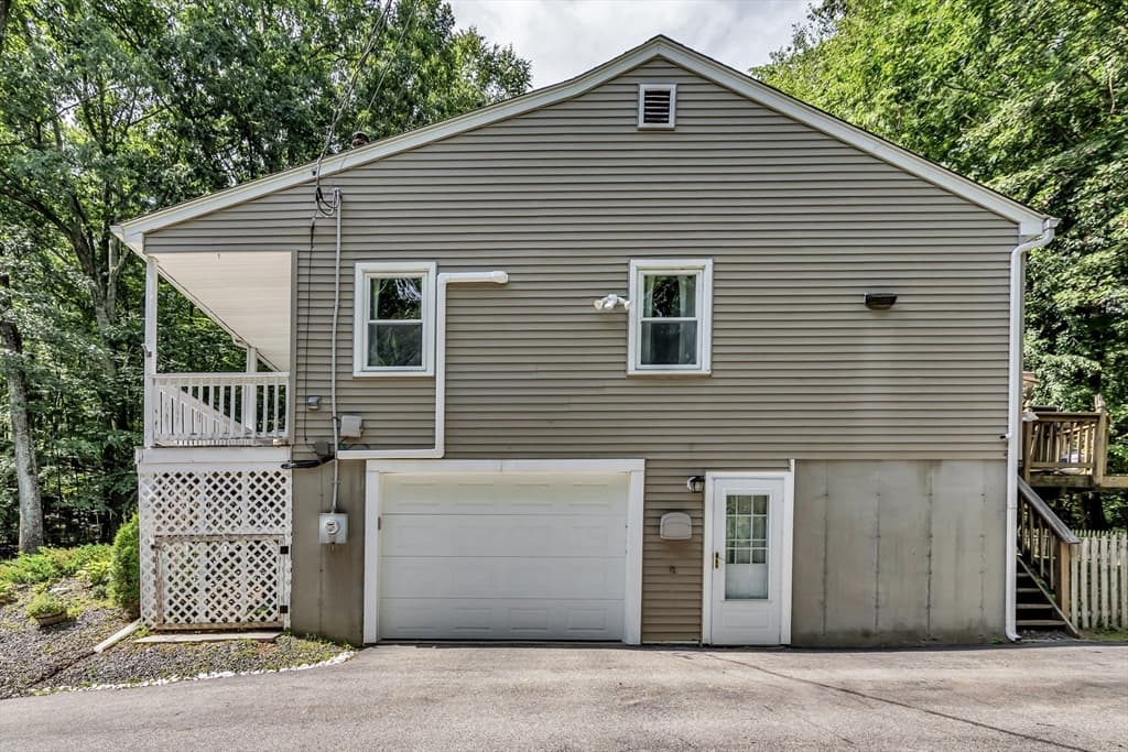 Single Family Residence at 2 Gates Ln, Millbury MA 01527, Millbury, photo 6 of 30