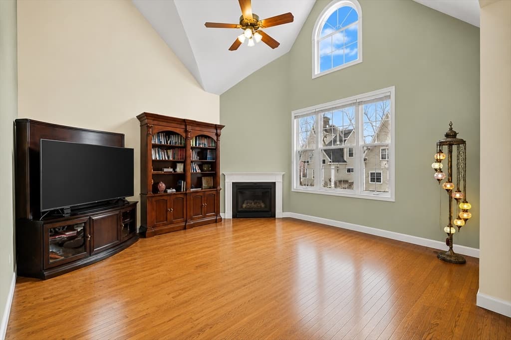 127 Johnson Woods Dr # 127, Reading MA 01867 photo 7