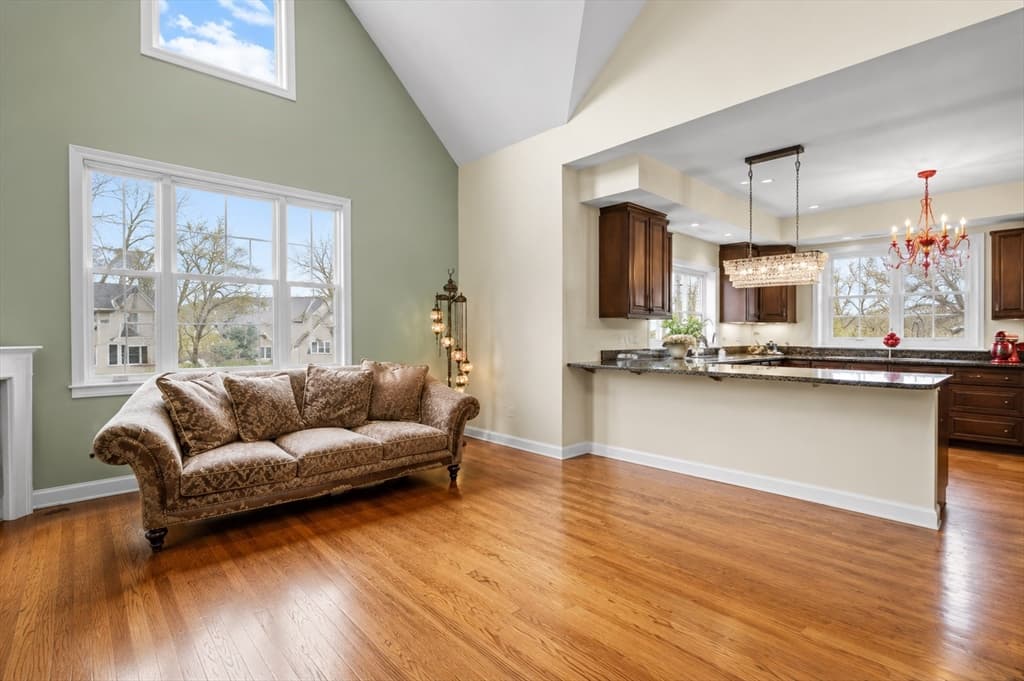 127 Johnson Woods Dr # 127, Reading MA 01867 photo 8