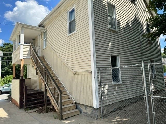Multi Family at 5 Granite, Webster MA 01570, Webster, photo 7 of 38