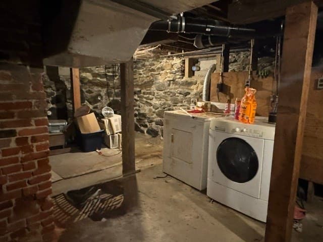 Multi Family at 5 Granite, Webster MA 01570, Webster, photo 14 of 38