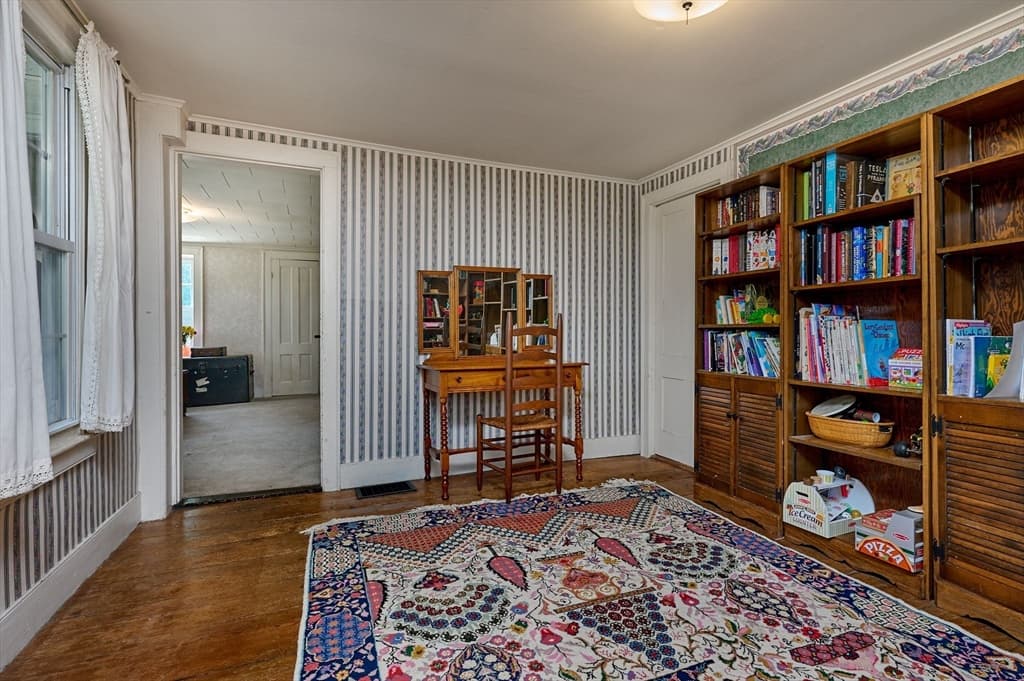 666 Montgomery Rd, Westfield MA 01085 photo 20