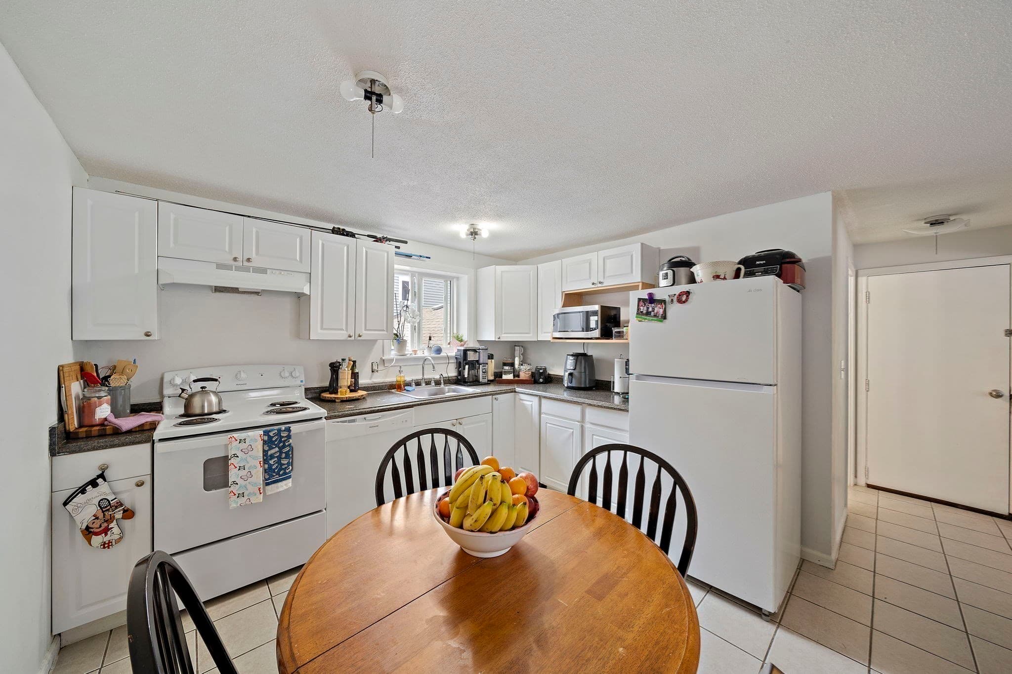 Condominium at 8 Royal Dane Dr # 65, Marshfield MA 02050, Marshfield, photo 3 of 21