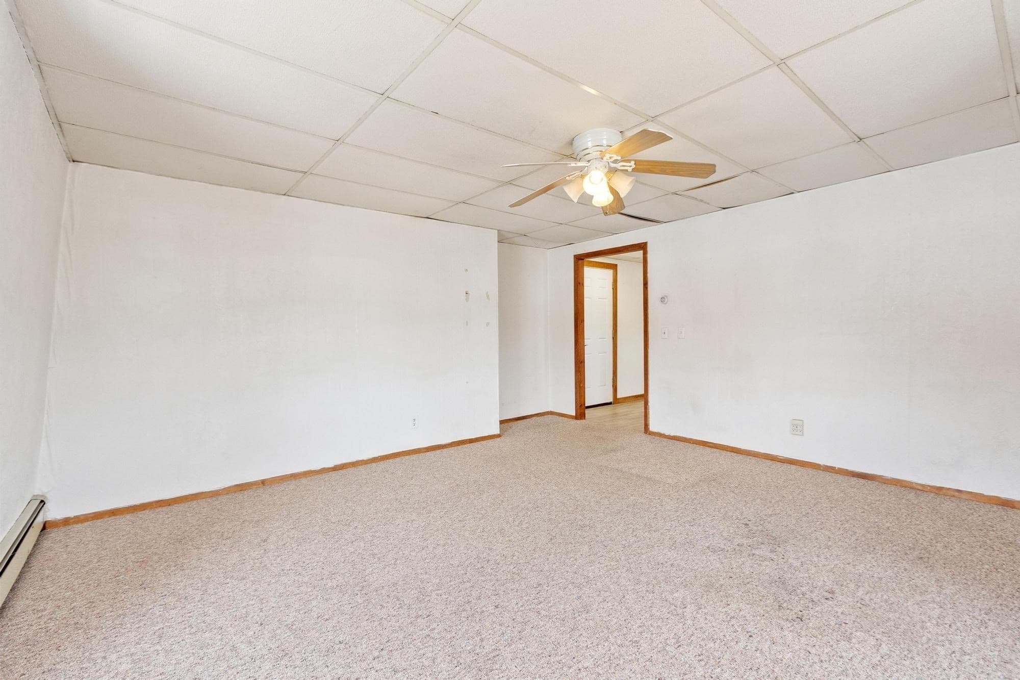 5-9 Family at 50 Exchange St, Athol MA 01331, photo 17 of 42