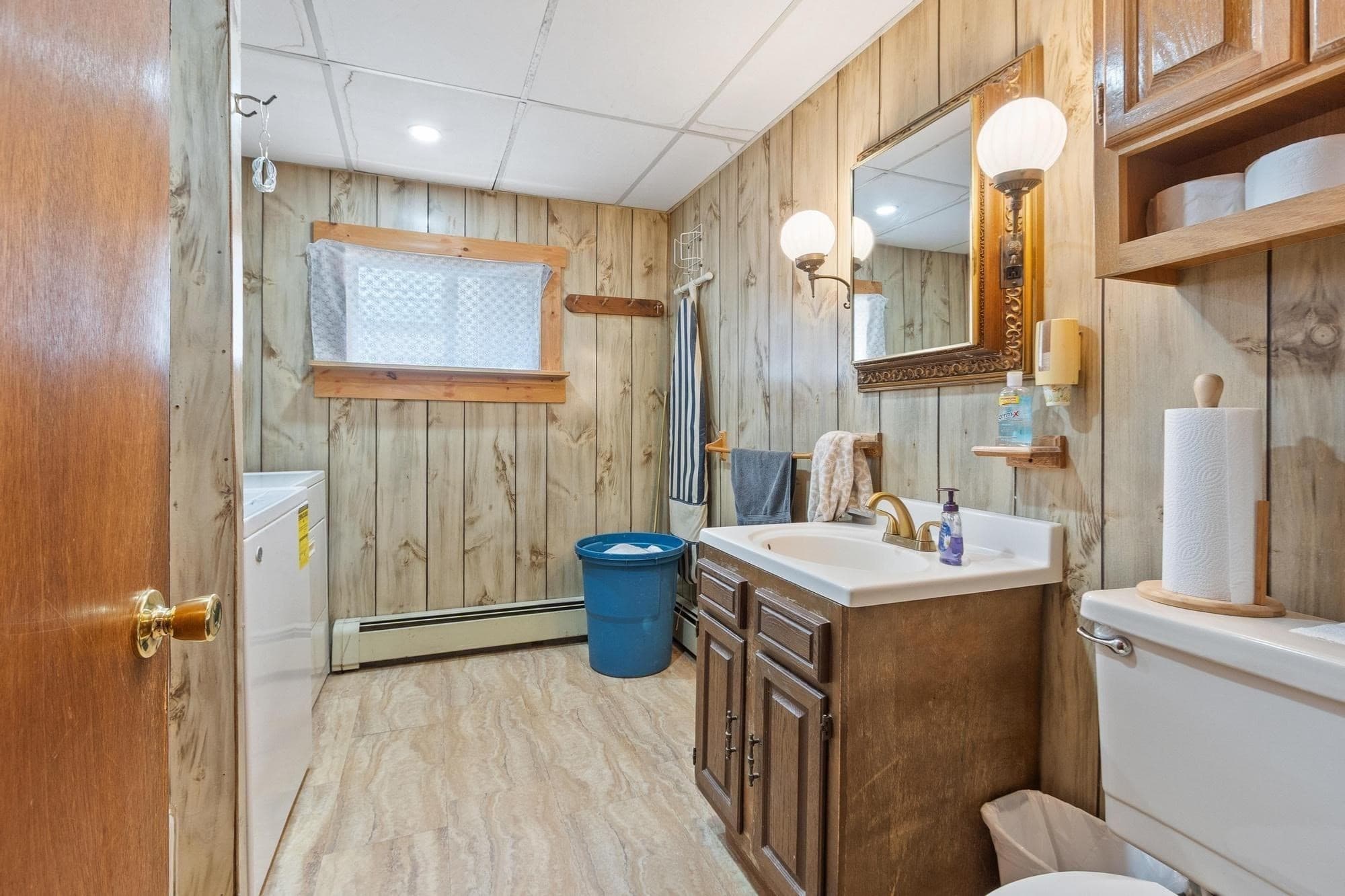 5-9 Family at 50 Exchange St, Athol MA 01331, photo 9 of 42