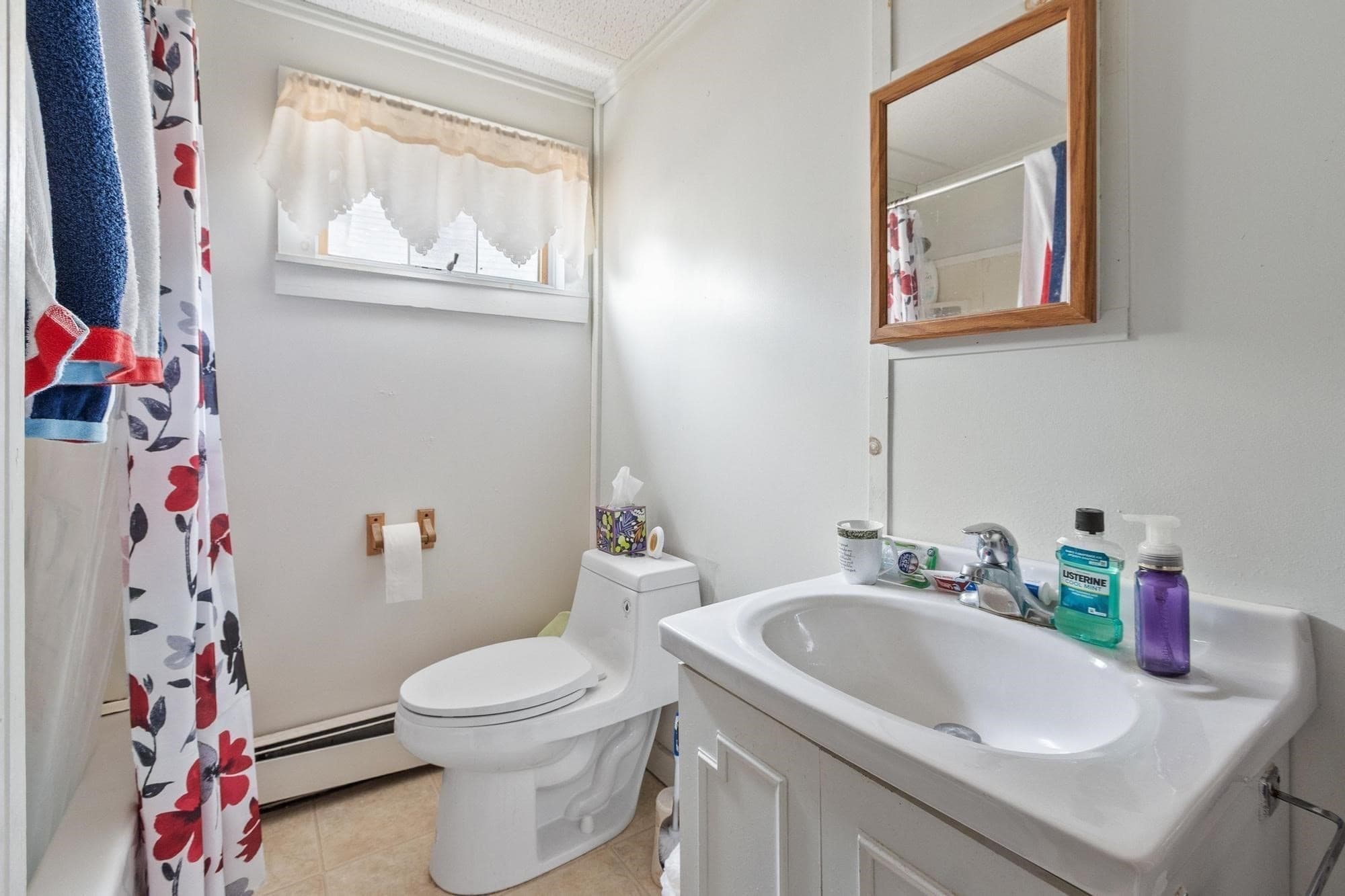 5-9 Family at 50 Exchange St, Athol MA 01331, photo 14 of 42