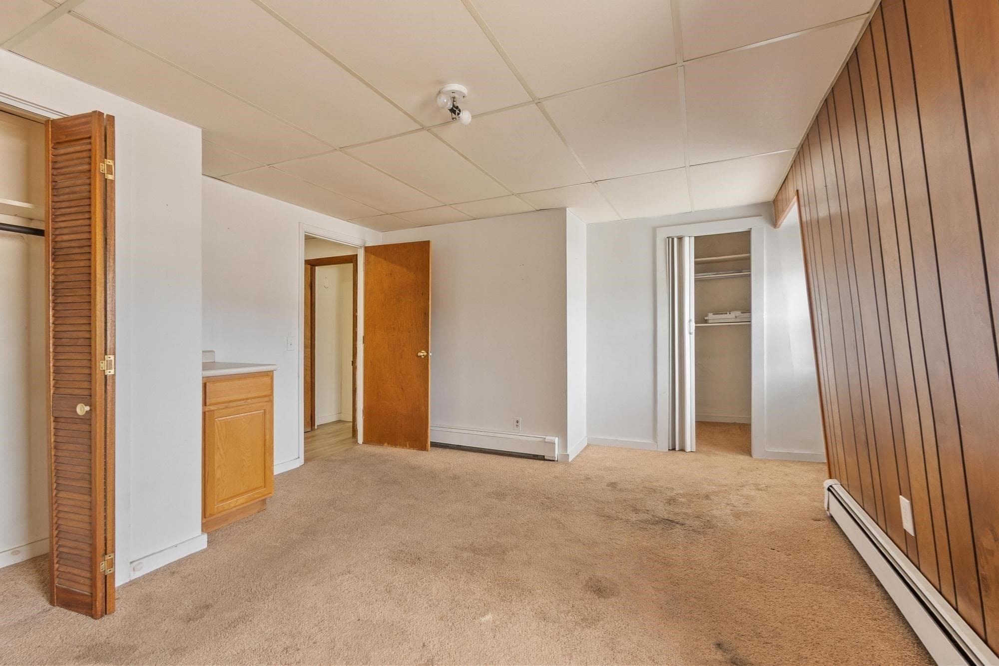 5-9 Family at 50 Exchange St, Athol MA 01331, photo 19 of 42
