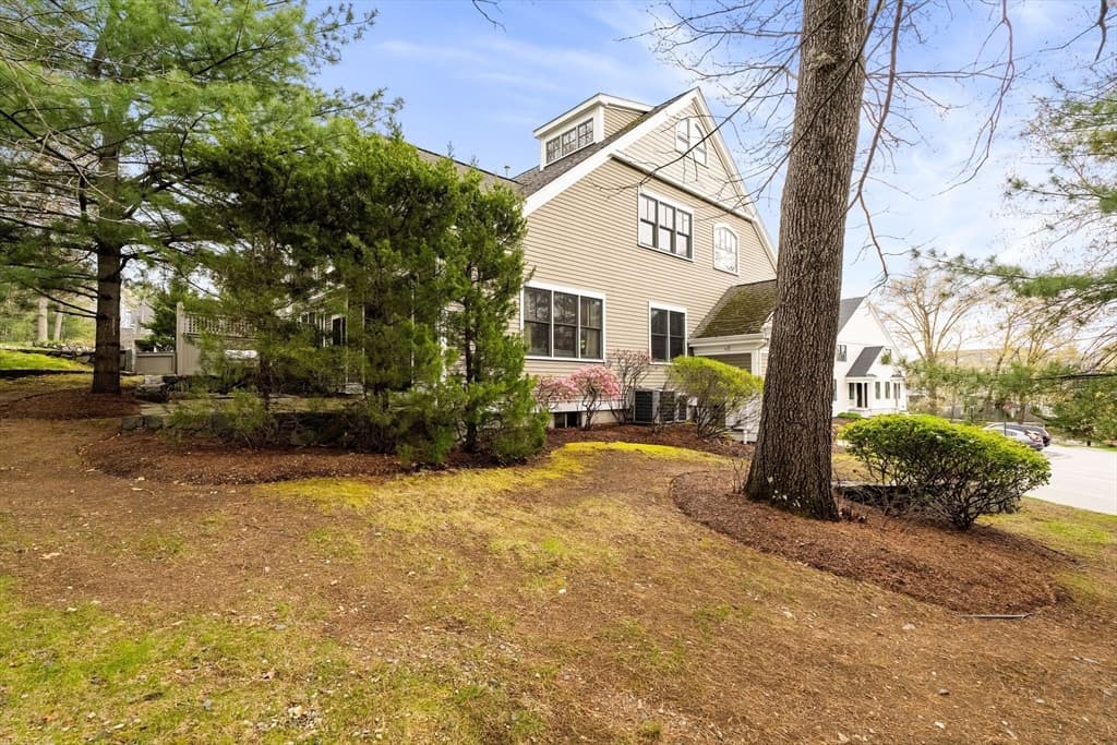 127 Johnson Woods Dr # 127, Reading MA 01867 photo 39