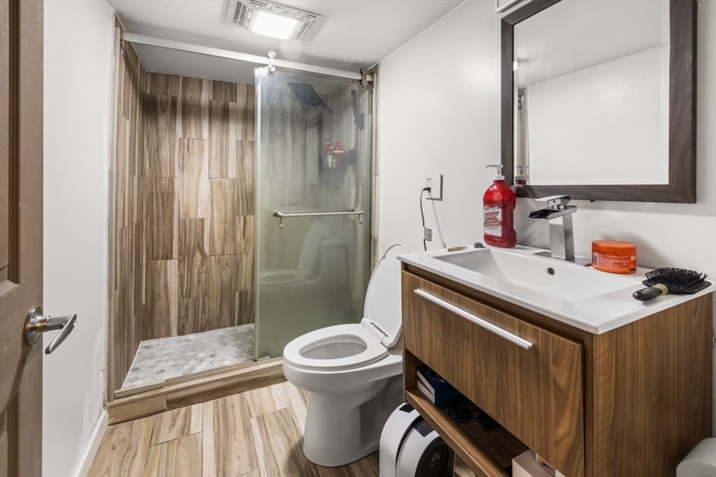 218 Warren, Watertown MA 02472 photo 29