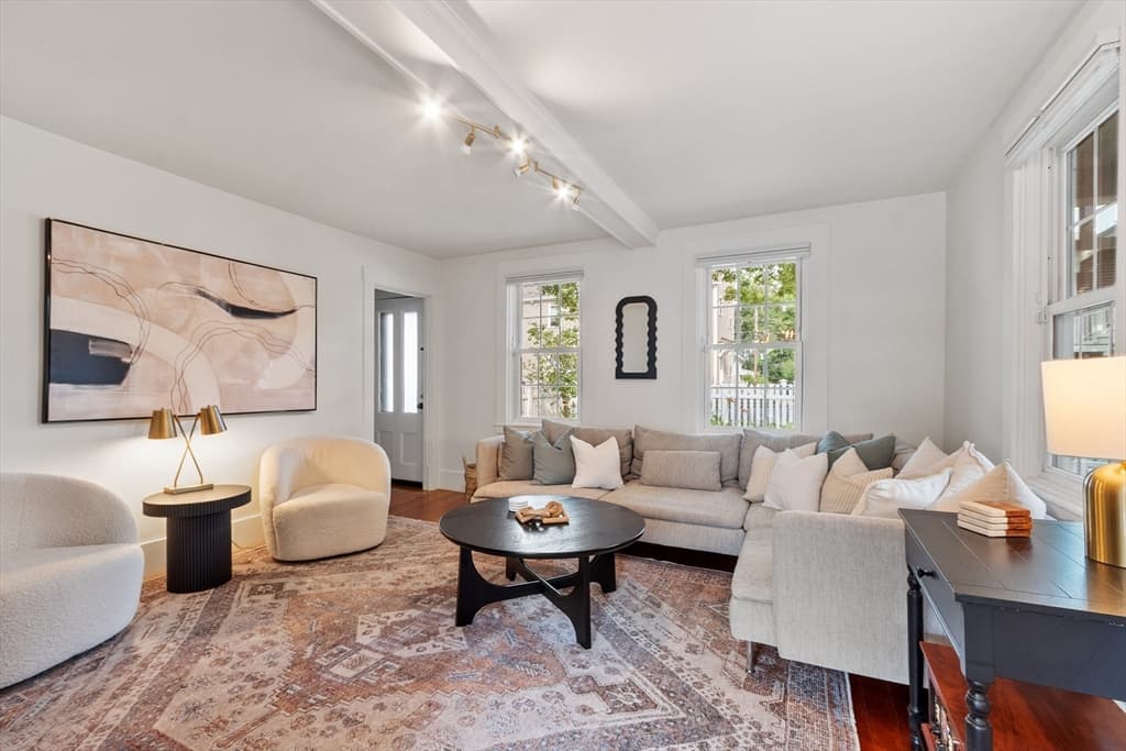 36 Pleasant St, Ayer MA 01432 photo 2