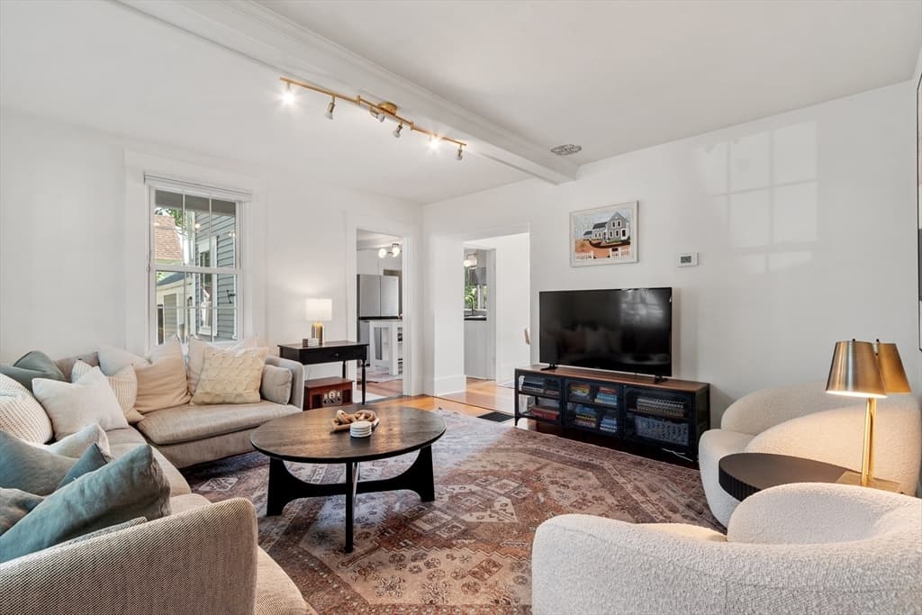 36 Pleasant St, Ayer MA 01432 photo 4