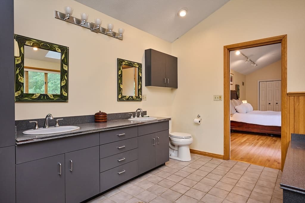 236 N. Maple St., Northampton MA 01062 photo 24
