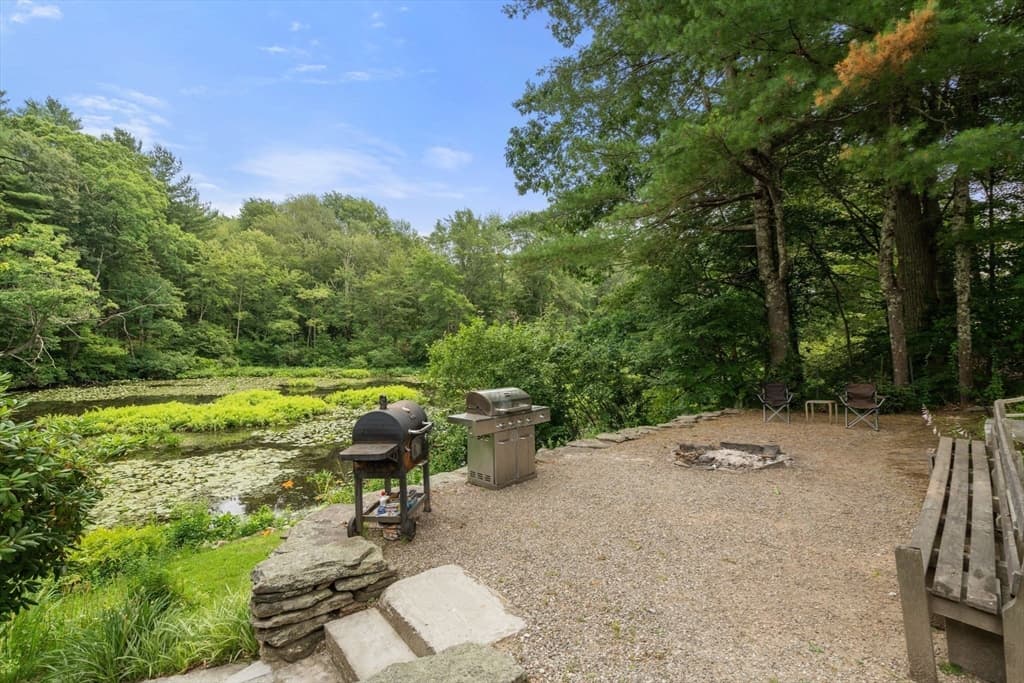 Single Family Residence at 10 Riverside Dr, Auburn MA 01501, Auburn, photo 25 of 33