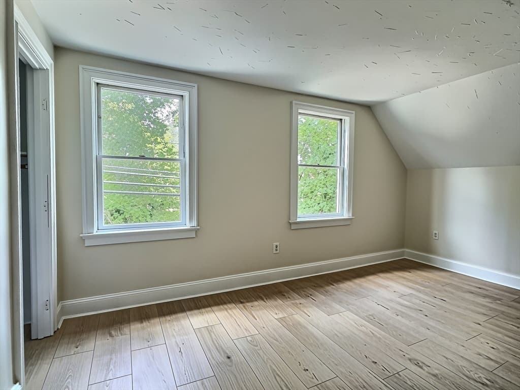 28 Cherry St, Plymouth MA 02360 photo 18