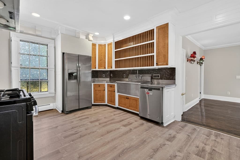 12 Crown St., Worcester MA 01609 photo 13