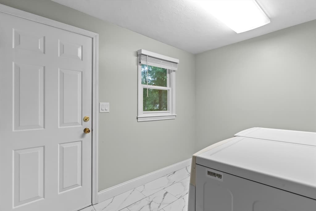 16 Dartmoor Dr, Shrewsbury MA 01545 photo 28
