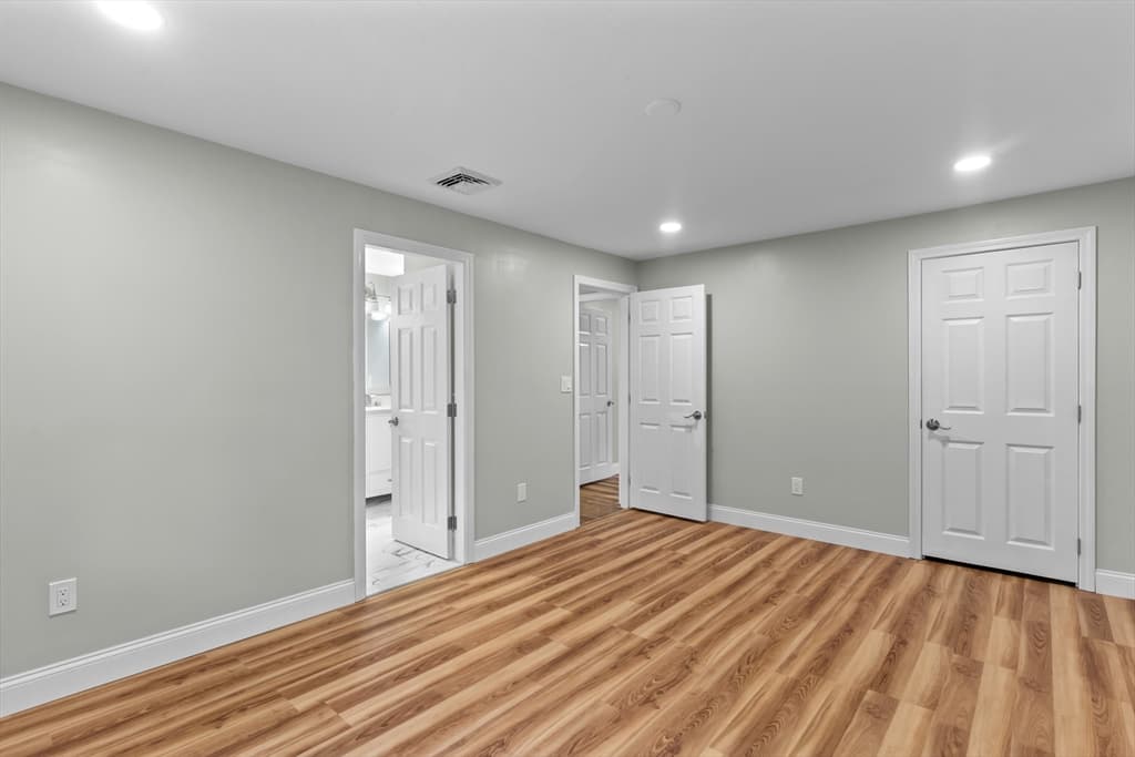 16 Dartmoor Dr, Shrewsbury MA 01545 photo 20