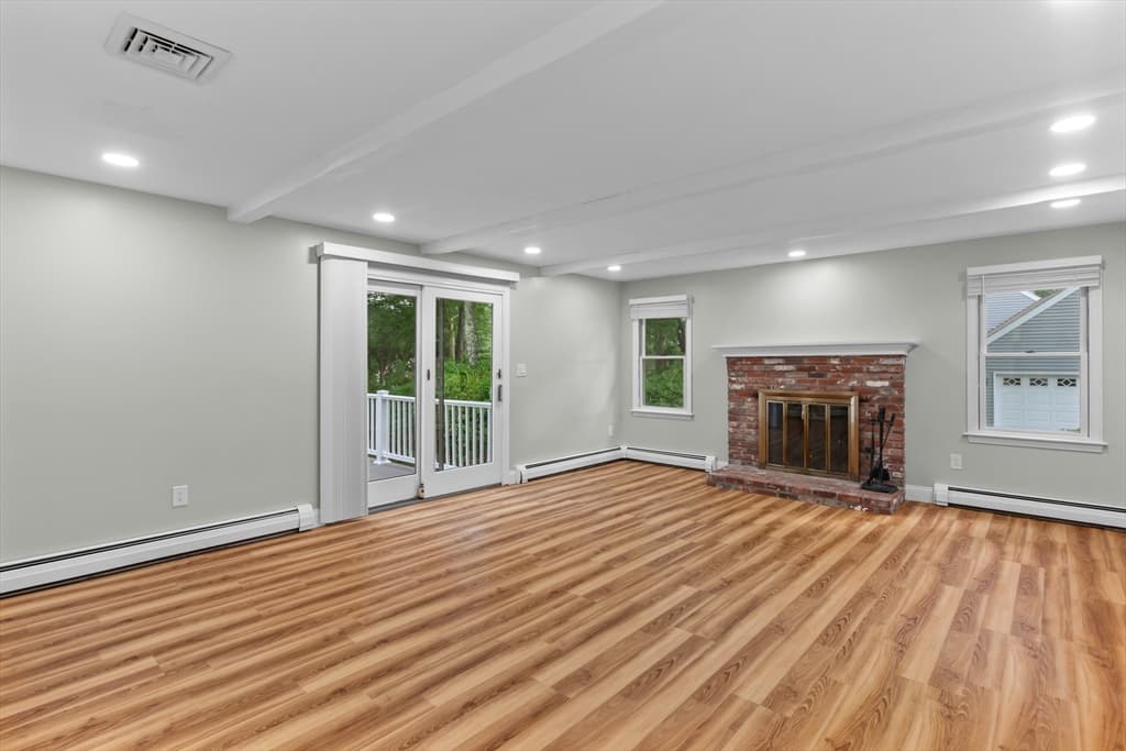 16 Dartmoor Dr, Shrewsbury MA 01545 photo 11