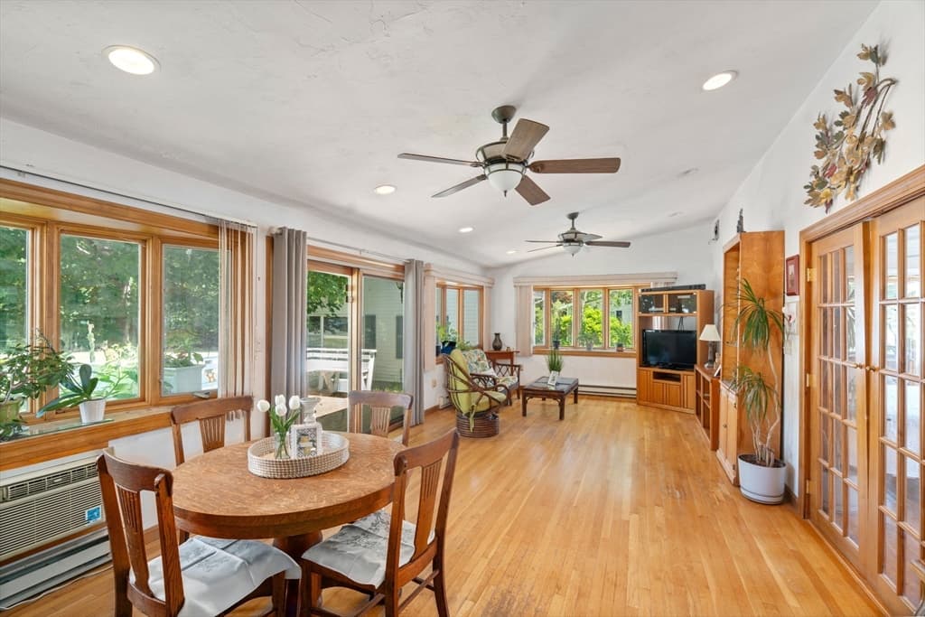 980 Randolph St, Canton MA 02021 photo 13