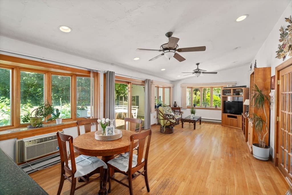 980 Randolph St, Canton MA 02021 photo 14