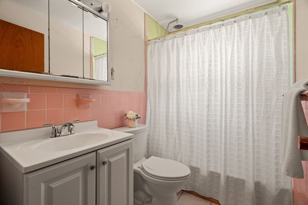 980 Randolph St, Canton MA 02021 photo 15