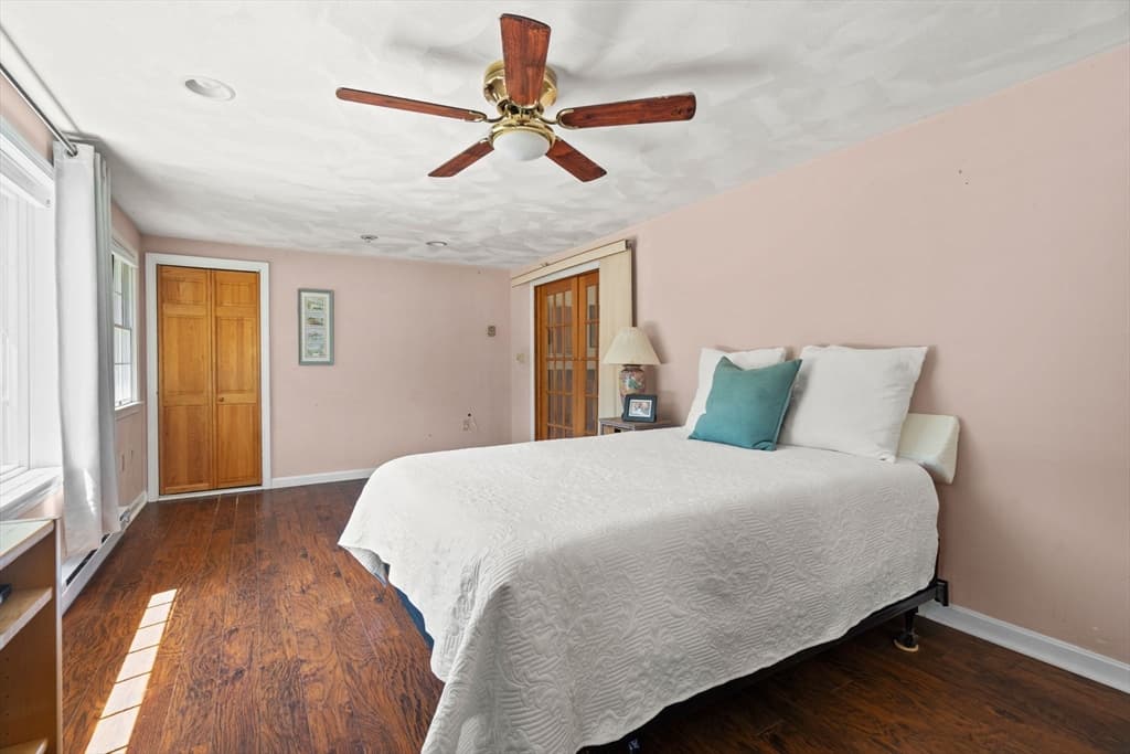 980 Randolph St, Canton MA 02021 photo 11