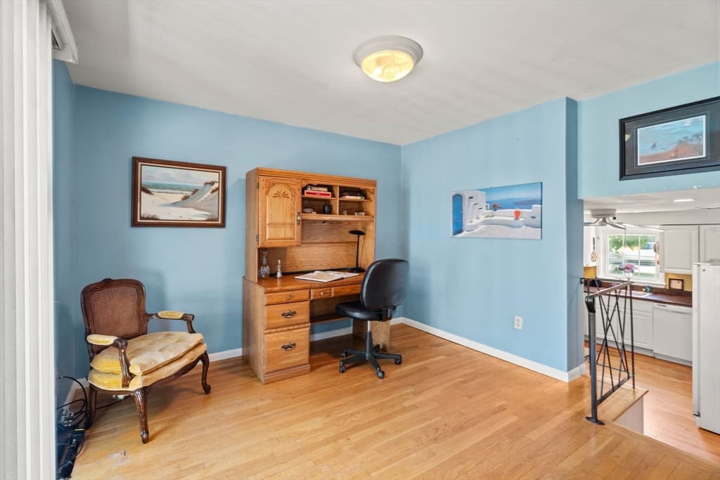 980 Randolph St, Canton MA 02021 photo 8