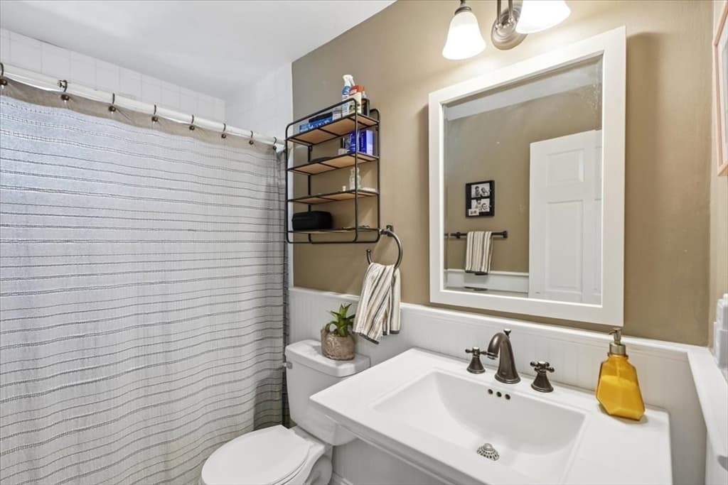 340 Church St, Marshfield MA 02050 photo 8