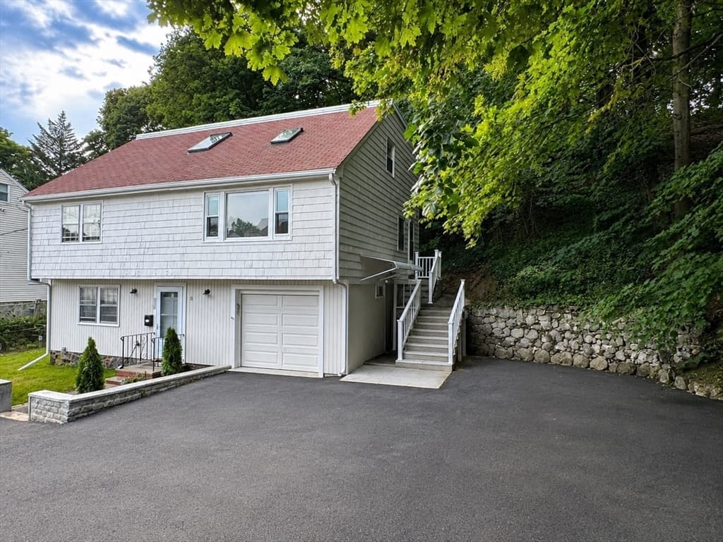 Single Family Residence at 12 Platt Road, Boston MA 02135, Boston, photo 2 of 28