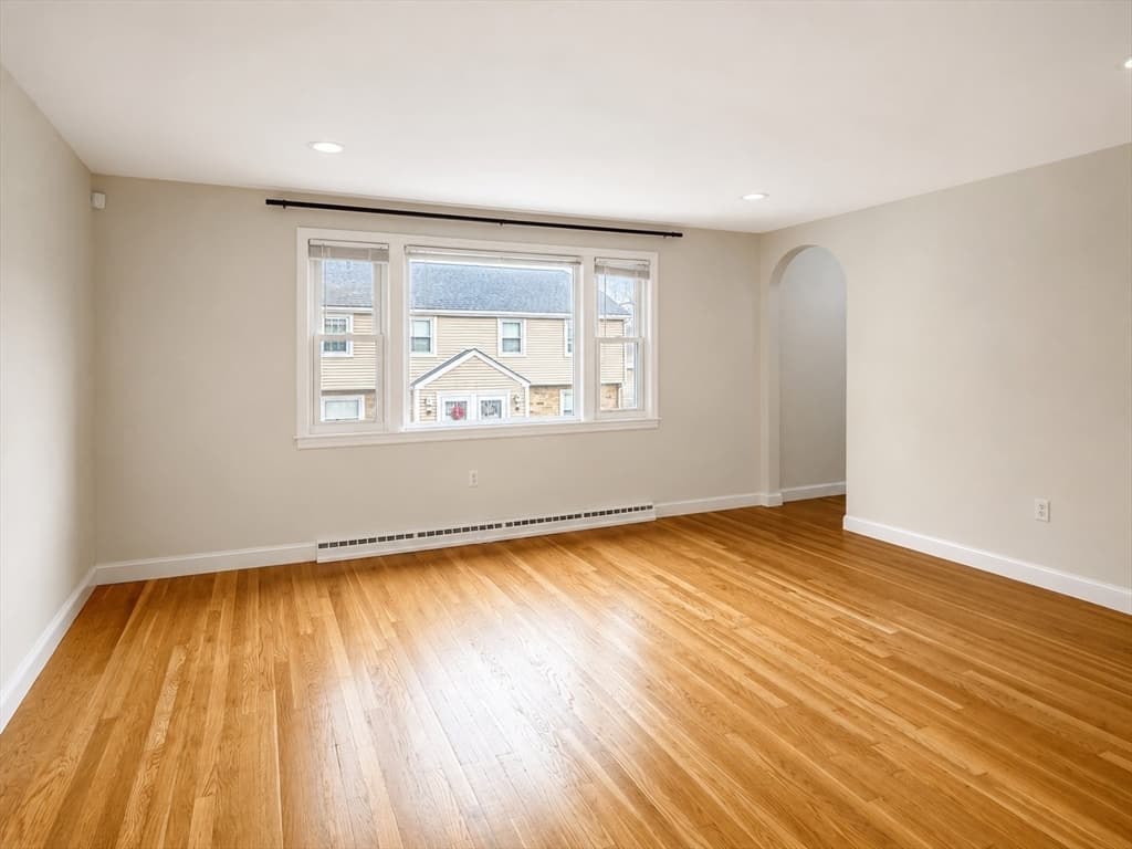 Single Family Residence at 12 Platt Road, Boston MA 02135, Boston, photo 6 of 28