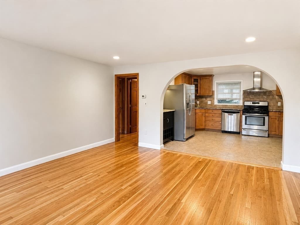 Single Family Residence at 12 Platt Road, Boston MA 02135, Boston, photo 5 of 28