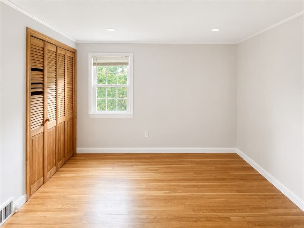 Single Family Residence at 12 Platt Road, Boston MA 02135, Boston, photo 10 of 28