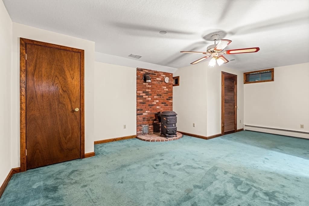89 W Meadow Rd, Lowell MA 01854 photo 31