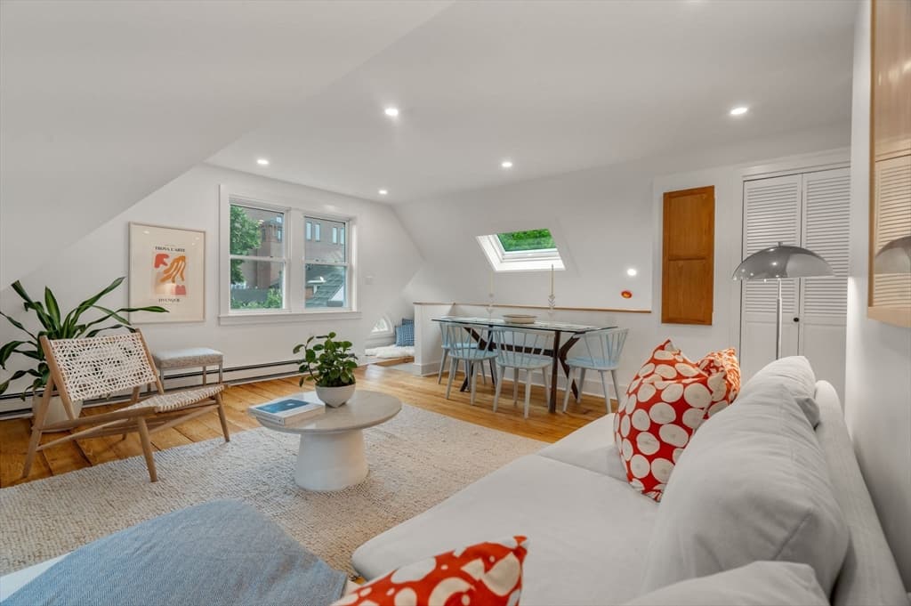 7 Russell Street # 3, Cambridge MA 02140 photo 2
