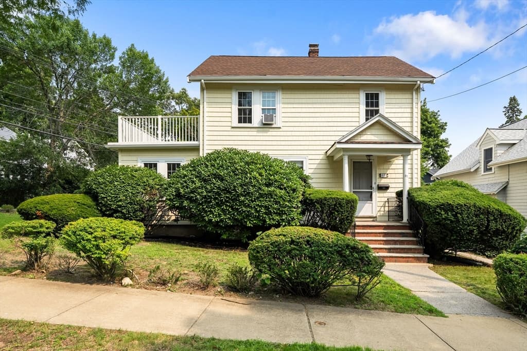 67 Ronald Road, Arlington MA 02474