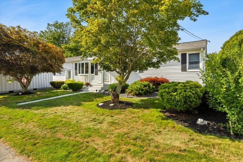 82 Midland Rd, Somerset MA 02726 photo 4