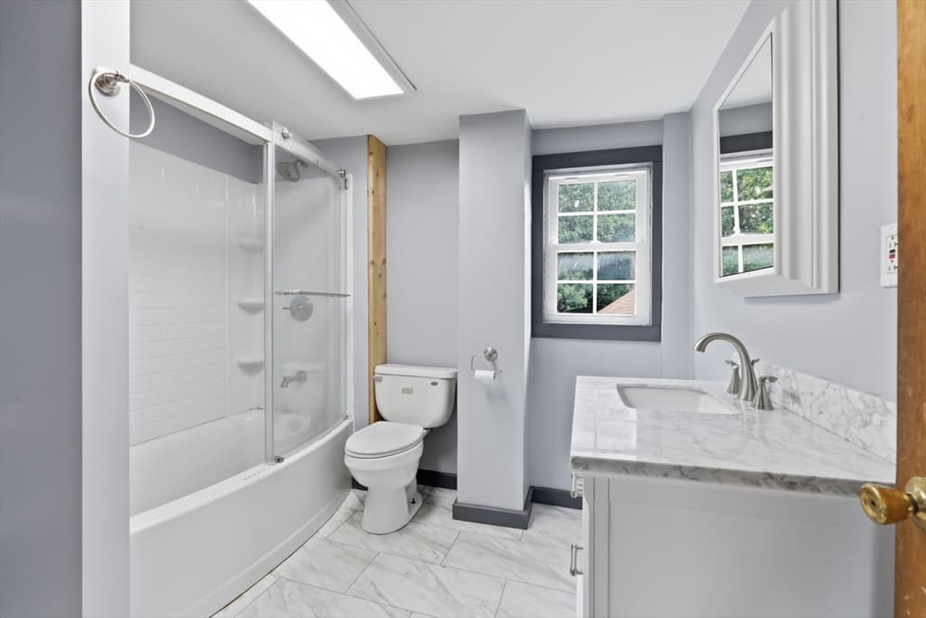 91 Walnut, Fitchburg MA 01420 photo 16