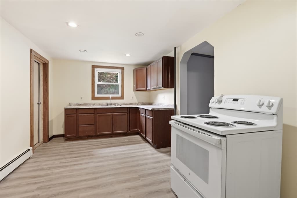 91 Walnut, Fitchburg MA 01420 photo 10